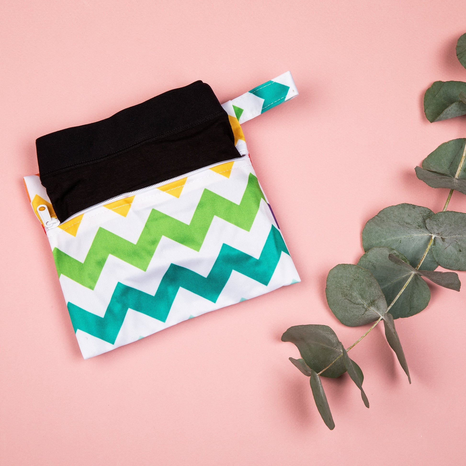 pochette imperméable zig zag