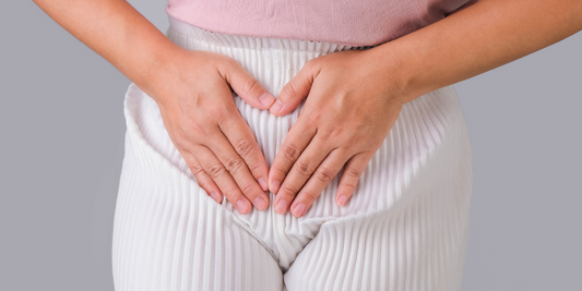 Déséquilibre de la flore vaginale : causes, symptômes et 6 solutions pour rééquilibrer (2026)
