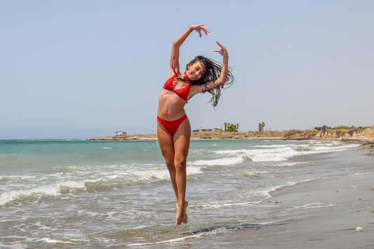 Bien choisir son maillot de bain menstruel pour ado