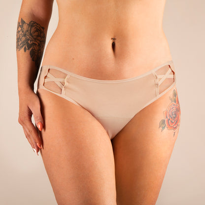 Culotte menstruelle Doriane beige face 