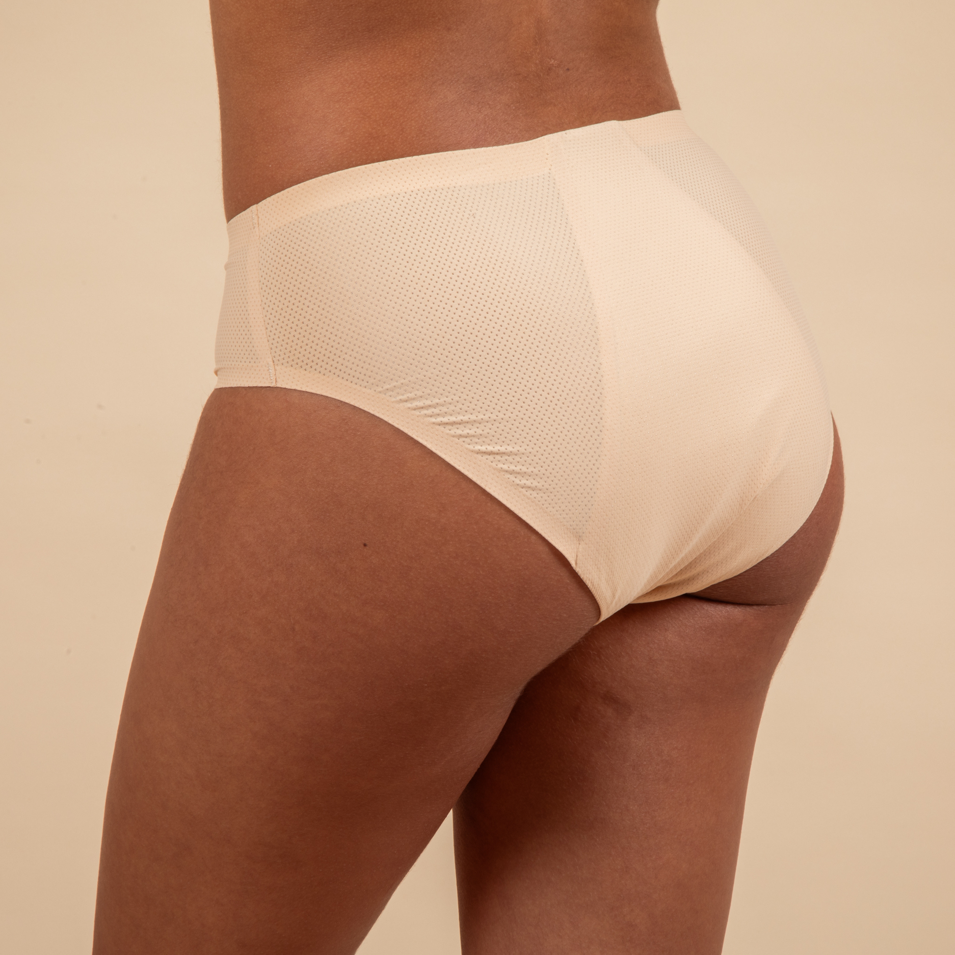 culotte menstruelle ados respirante angèle beige portée dos